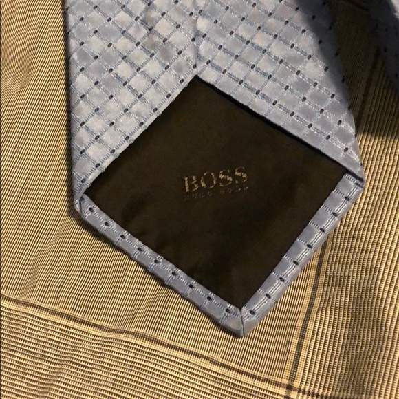 Hugo Boss Tie - Picture 4 of 4